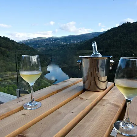 The Little Vineyard Douro Valley Nyaraló